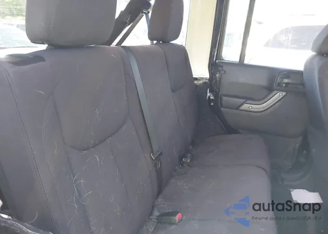 2014 Jeep Wrangler Unlimited Sport z USA, uszkodzony, nr VIN 1C4BJWDG4EL202281